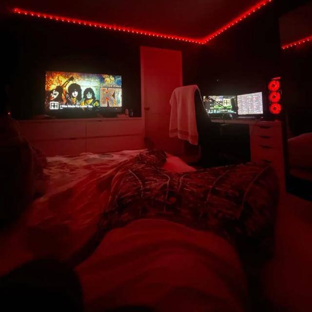 🔥 Hot Friends/STDE 🔞 Amigos +18 y Contenido XXX en WhatsApp